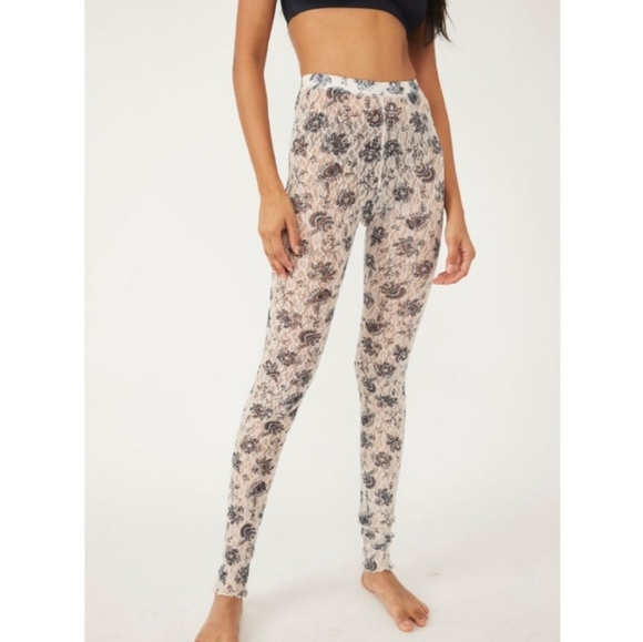 Free People Pants - Free People Layered in Lace Leggings Ivory Chamoix Combo